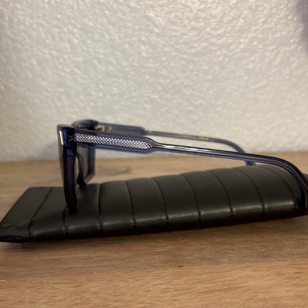 Victoria Beckham Dark Blue Sunglasses - Picture 8 of 11